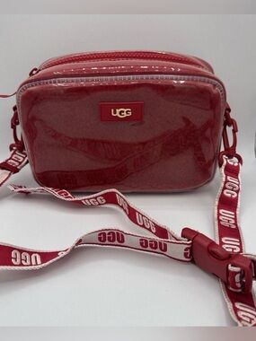UGG✨❤️🤍Red Glossy Clear Crossbody with Logo Strap